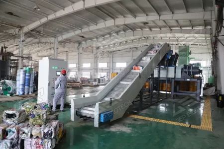 工业固废专用破碎设备: 洁普GDI双轴工业撕碎机