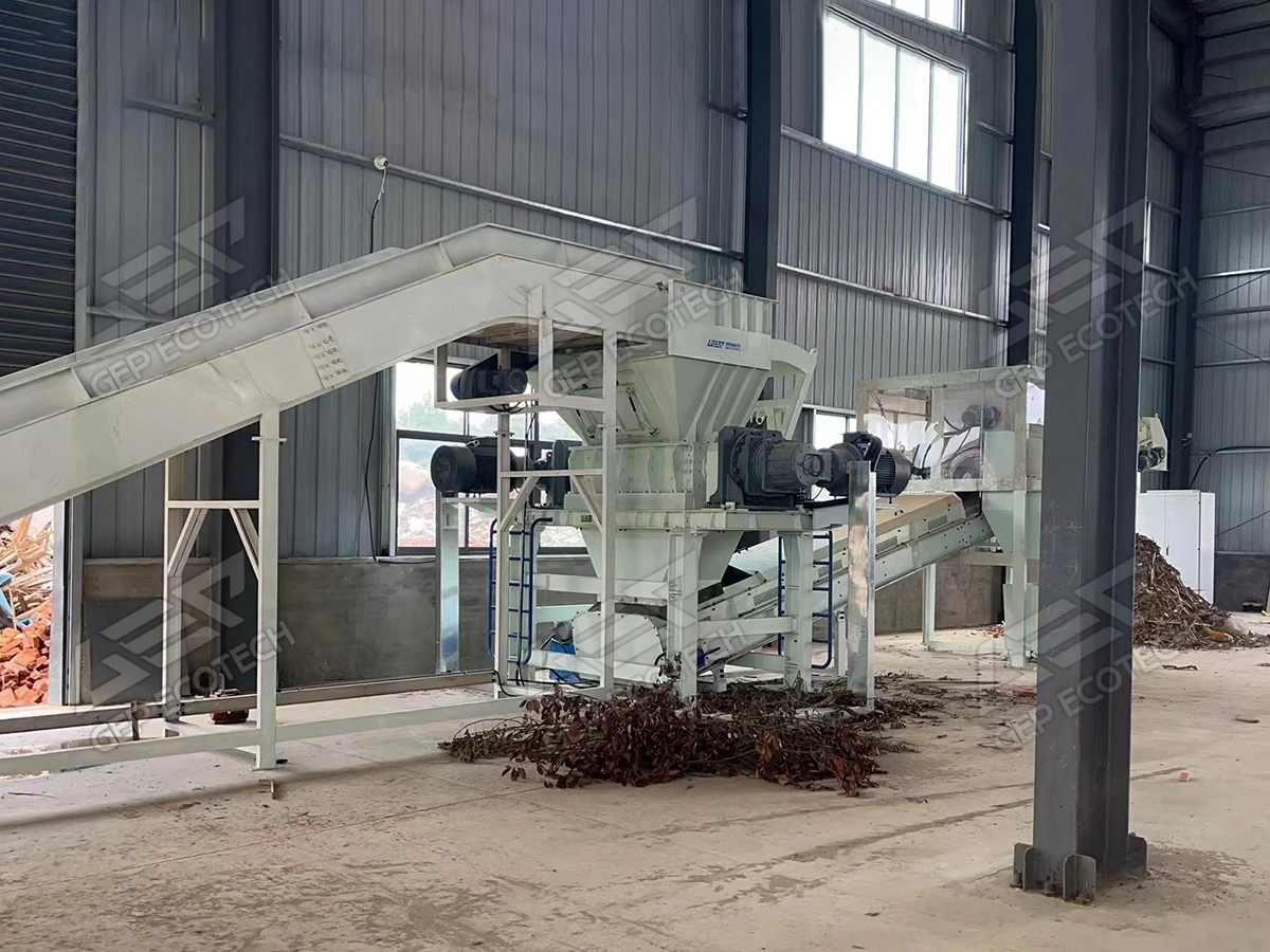 废旧家具撕碎机现场 废旧家具撕碎机现场